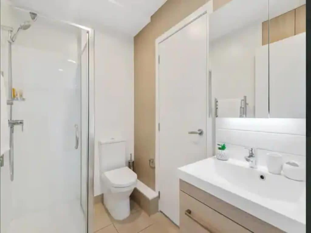 奥克兰Just Opposite To Sky Tower , 2 Bed 2 Bath In Cbd公寓 外观 照片